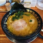 馬力屋 - ラーメン＋燻玉