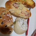 ポール・ボキューズ・ベーカリー - 