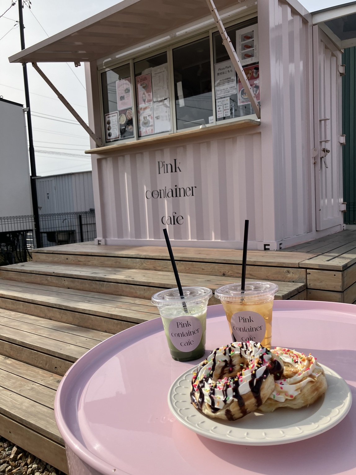 写真 : Pink container cafe （ピンク コンテナ カフェ） - 近鉄蟹江 