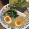 横浜豚骨醤油ラーメンYOLO