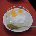 景徳鎮 新館 - デザートの杏仁豆腐