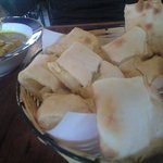 インド料理専門店 ケララハウス - チーズナン