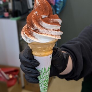 口コミ一覧 : そふとくりーむ屋 ななふく - 東本願寺前/ソフト