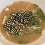 麺処 大沼 - 麺処 大沼 ＠湯島 つけ麺の残ったつけ汁に割りスープを入れて頂きました