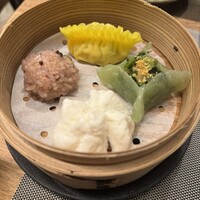 スチーム Dim sum&Wine - 