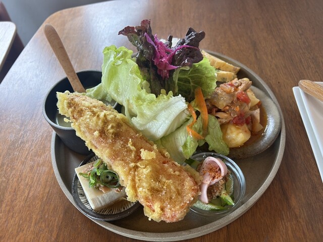 nest. （ネスト） - 京阪大津京/カフェ | 食べログ