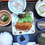 瀬戸内味覚処 芸州 本店 - おまかせ定食