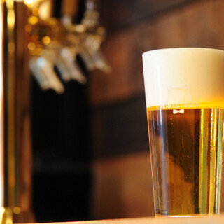 泡100％の白ミルコやオリジナルブレンドなど、さまざまな一杯