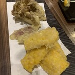 ダイアの55 - まいたけ天   400円
北海道産とうもろこし天(4ケ)   690円