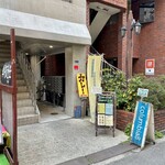 コロンビアエイト - 外観