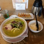 IRUKA - ラーパス特典でギョーザ1皿サービス