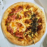 ピザハット - 料理写真:直火焼テリマヨチキンとデラックスのH&H