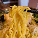 北海道ラーメン ひむろ - 麵リフト