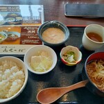 自然薯とそばの店 高尾の桜 - 