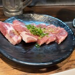炭火焼肉 勇 - 