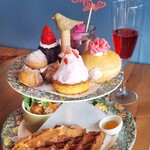 CAFE Tea Tree - 【2025.04】スプリングアフタヌーンティーランチ・全部のせ(税込2,300円)