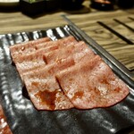 焼肉 ジャンボ - 