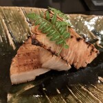 赤坂 ひかわ - 日に当てず硝酸（苦味）が出ない名人からの白子筍