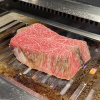 VinIX - メイン(熟成肉 田村牛の塊焼きと旬野菜のグリル)