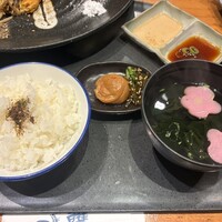 三鷹 - 