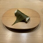 富小路 やま岸 - さくらもち