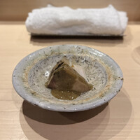 鮨 利﨑 恵比寿 - あわびの肝ソース