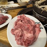 羊肉炭火焼 肉汁屋 - 