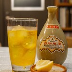 七一飯店 - 天津 五加皮酒×バイチュウフィズ