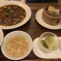 正宗広東私房菜サワダ 梅田エスト店 - 