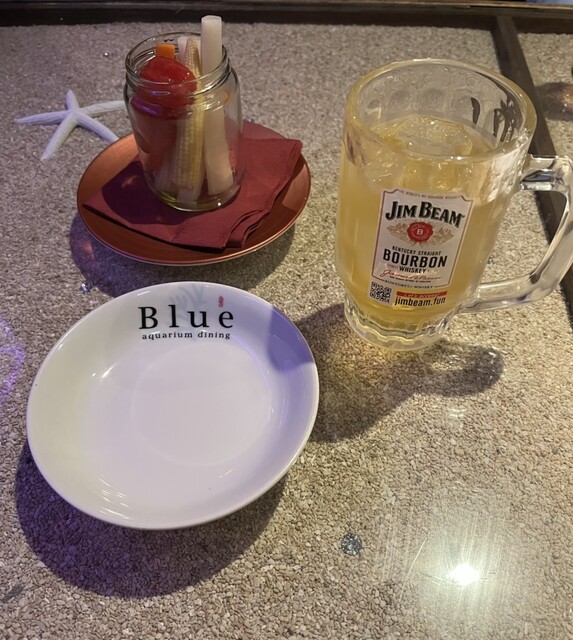 BLUE  Meieki photo 3