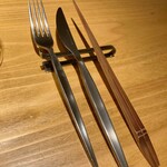 KOTARO Hasegawa DOWNTOWN CUISINE - 奥出雲の職人さんによるお箸。