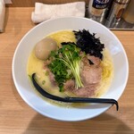 よっちゃん（仮） - 味玉鶏白湯しお。1150円（税込）。