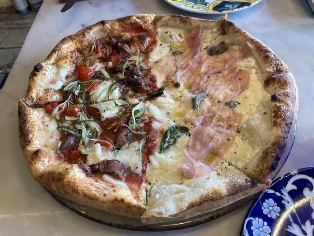 おぴざページ 99 Pizza Napoletana Gourmet （ノヴァンタノーヴェ ピッツァ