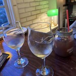 メゾン ブリュレ - 白ワインペアリングとサングリア　