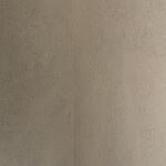 銀座 しのはら - 少しリフォームされた壁