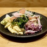 洋食 おがた - セットのサラダへの配慮が素晴らしい