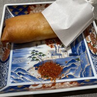 ON the TABLE CHINESE - 