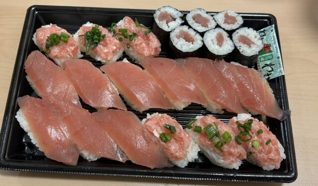 ホルモン☆小僧ページ 毎回大好評！小僧寿し人気企画！8月25日(月)～「BIG SALE！『超