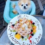 MARINA RESTAURANT TRIM - 犬用ではありませんが、犬用に書いてくれました。