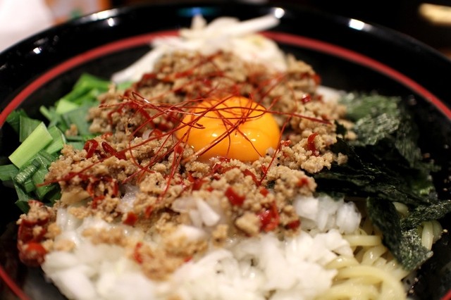 斬新な発想 石焼きまぜそば』by VOLVO850R : まぜそばさくら - 赤池