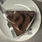 シャトレーゼ - 料理写真:クラシックショコラ 324円