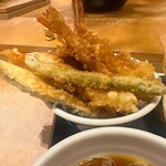 稲庭うどんとめし 金子半之助 - 