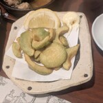 源兵衛 - アボガドの天ぷら
