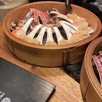 紅梅本楼 - 