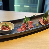 尾崎牛焼肉 銀座 ひむか - 生肉三種盛