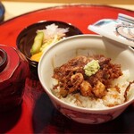 成生 - 〆は天丼、かき揚げの具材が春で嬉しい！