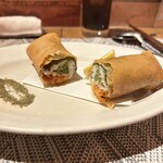 fu-fu shisen - 千葉太刀魚と静岡の桜海老とインゲンの春巻き、山椒塩