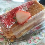 ルラシオン - ミルフィーユ・フレーズ650円