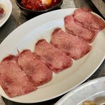 焼肉 タン革命 - 