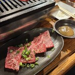 卸)新宿食肉センター極 - 